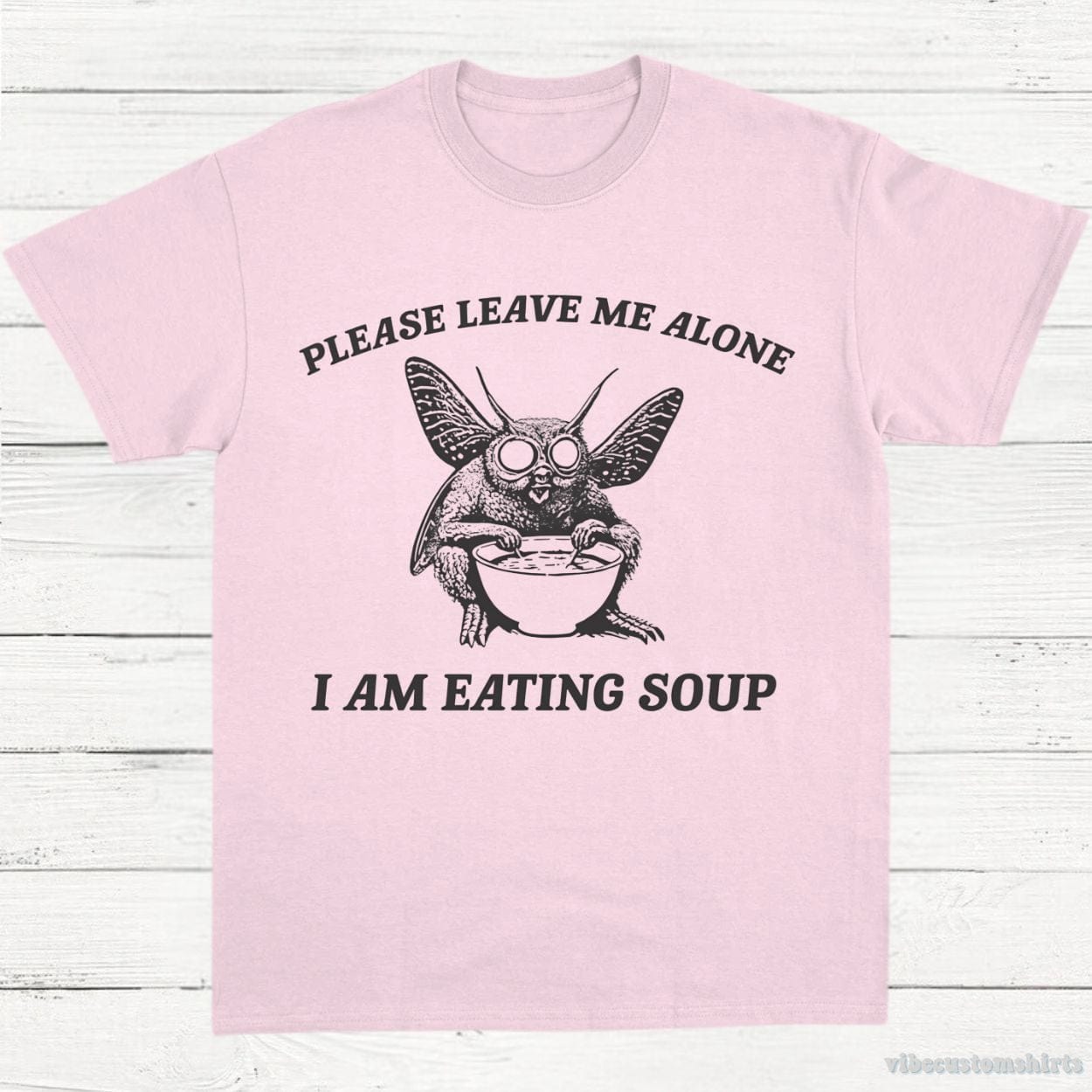 T-Shirt Light Pink / S Retro Mothman I Am Eating Soup Cryptid Vintage Shirt