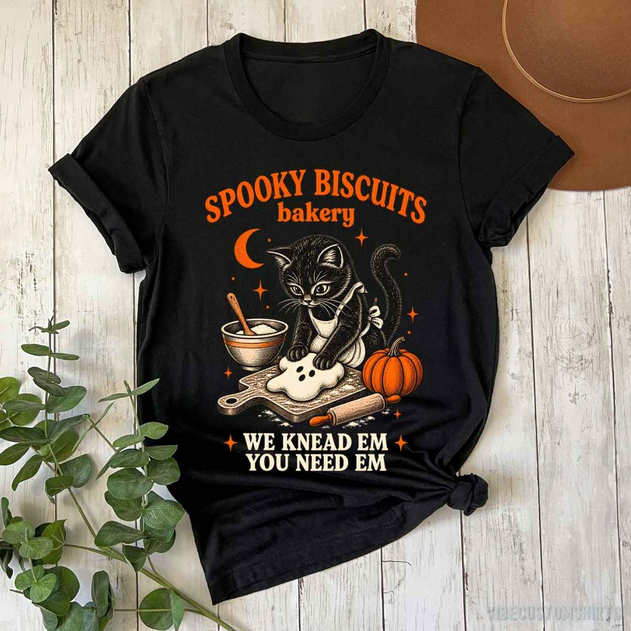 T-Shirt Black / S Spooky Biscuits Cat Halloween Shirt