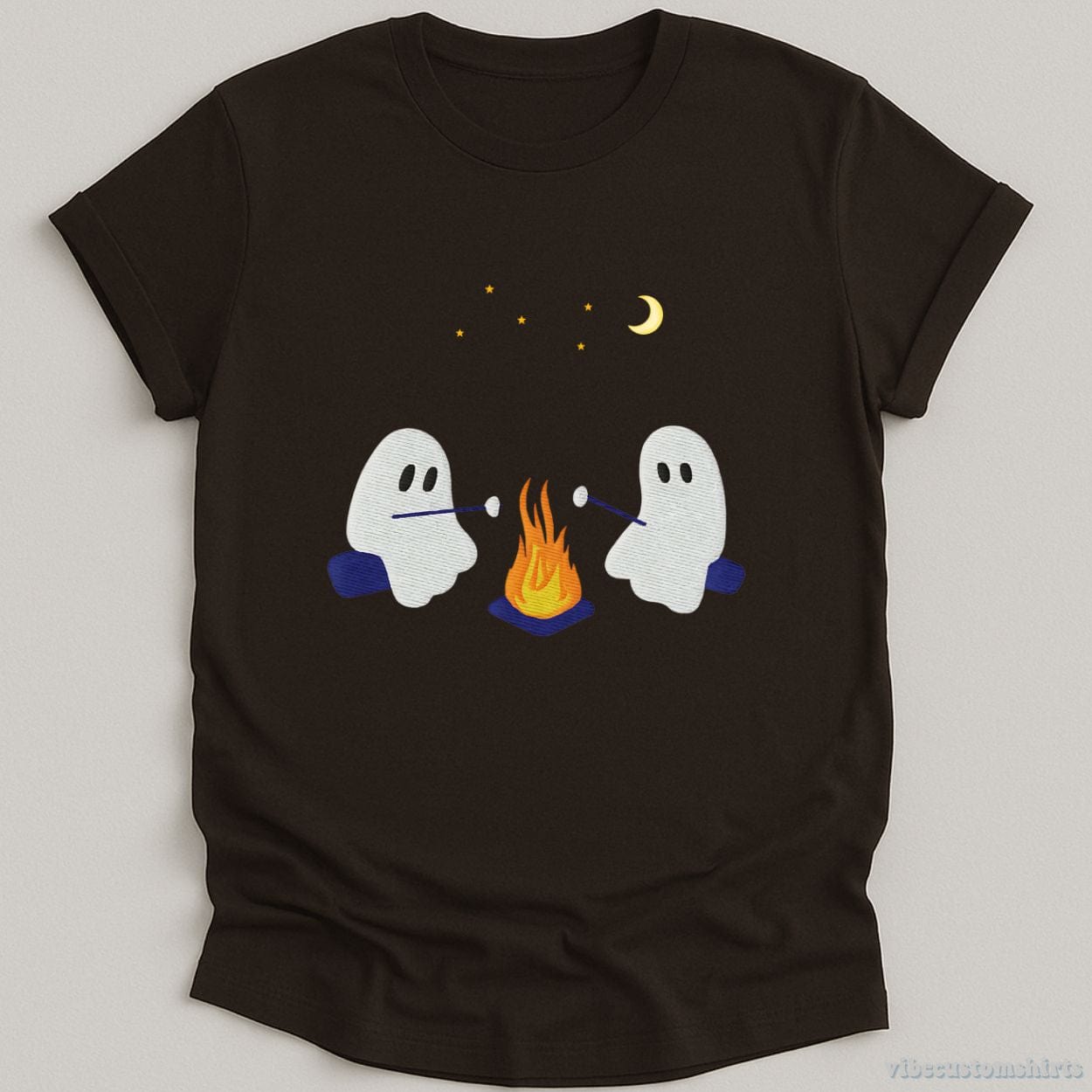 T-Shirt Dark Chocolate / S Cute Ghosts Camping Halloween Shirt